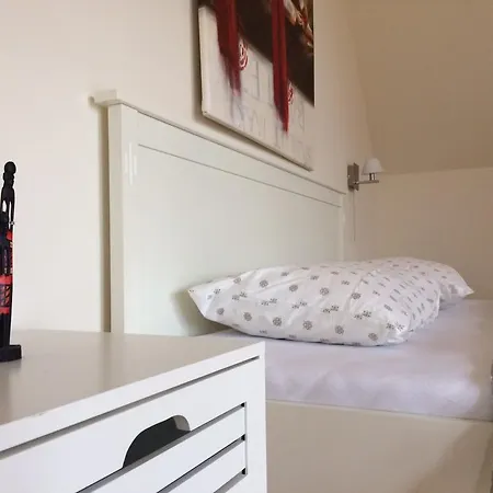 Apartament 32
